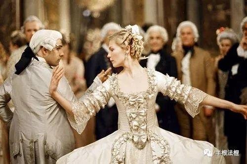 【法国宫廷女装】从巴洛克到洛可可再到新古典主义